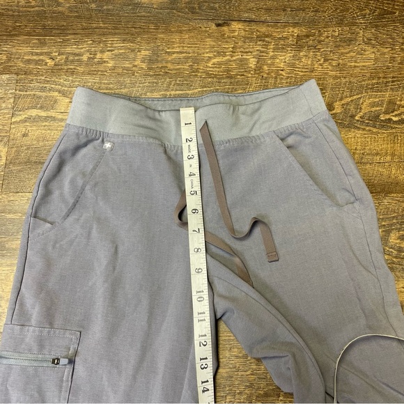 FIGS Technical Collection Zamora Jogger Scrub Pants XS Gray Drawstring Pockets - Picture 3 of 9